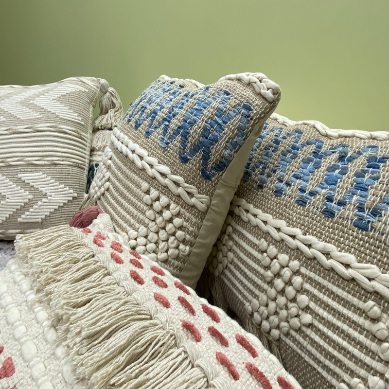 b957c57b-18f3-4f01-b19e-1a18e3ded15b_cfb52810-b2d7-467e-bcb8-33a7198c107b-4x